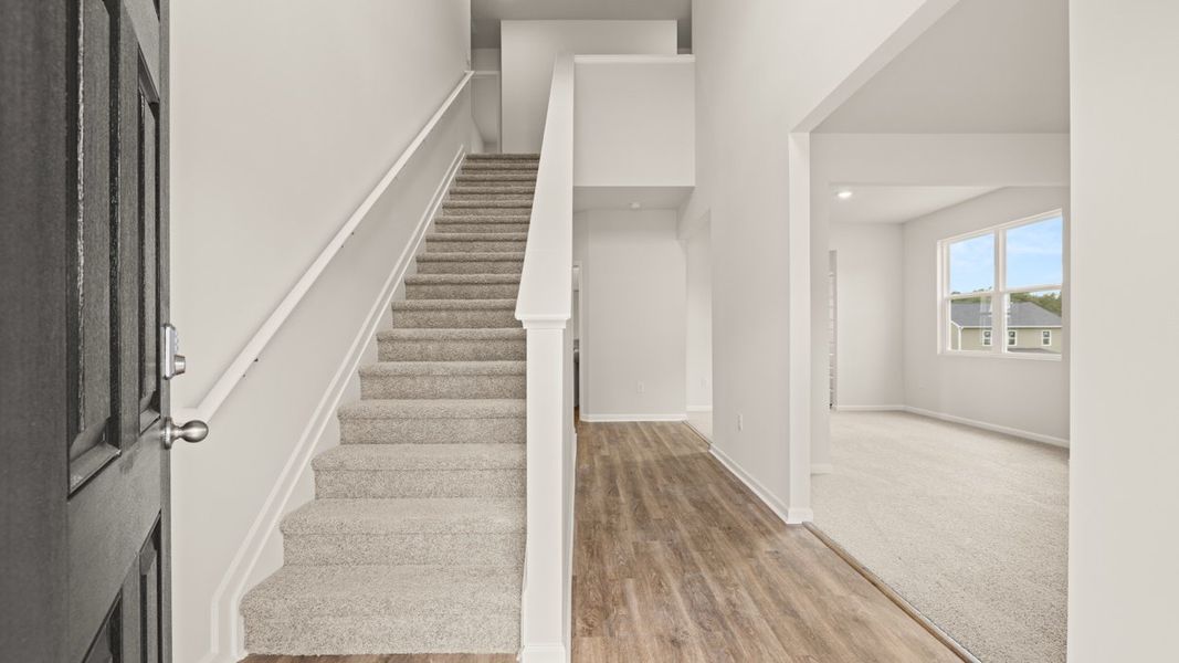 Spacious, unfurnished interior of a new home in Preserve at Dove Creek, Statham (Image 11).