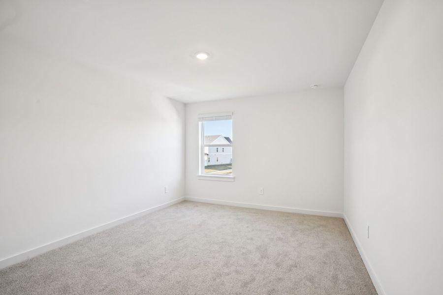 Spacious, unfurnished interior of a new home in Greystone - Vista Townhomes, Smyrna (Image 15).