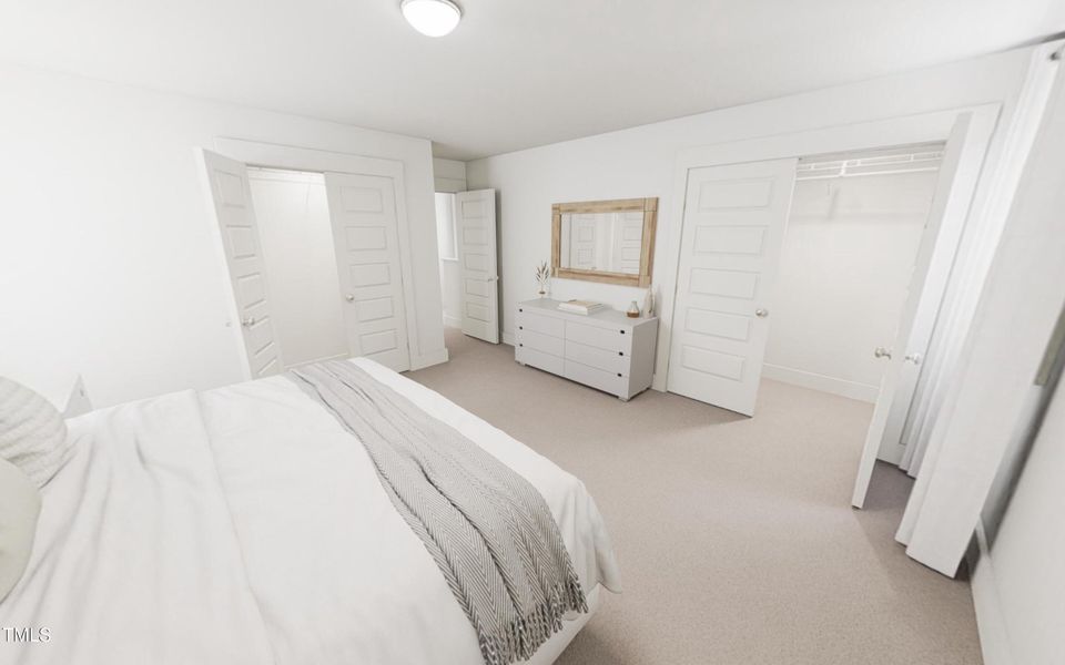 Main bedroom with 2 closets