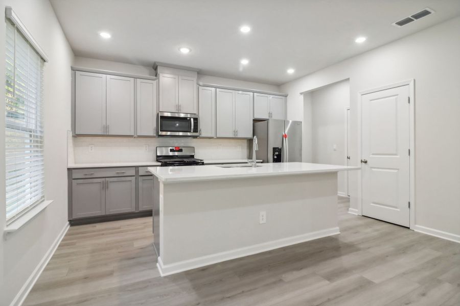 The Rockwell floorplan with the Fresh 2 interior package.