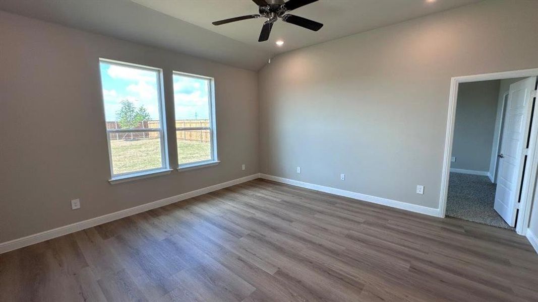 Spacious, unfurnished interior of a new home in Rock Creek West, Fort Worth (Image 9). Spacious, unfurnished interior of a new home in Rock Creek West, Fort Worth (Image 9).