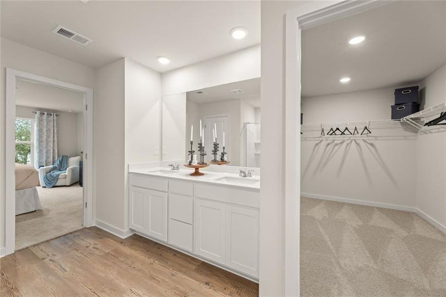 Furnished interior view inside a new home in Hawthorne Reserve, Dallas (Image 19).