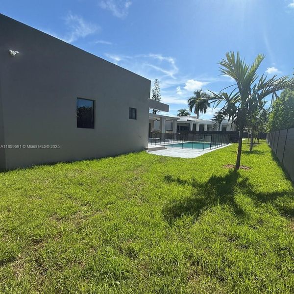 Front exterior of a new home in , Miami, FL, highlighting curb appeal (Image 30).
