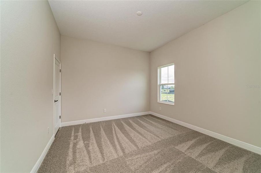 Spacious, unfurnished interior of a new home in North River Ranch, Parrish (Image 32).