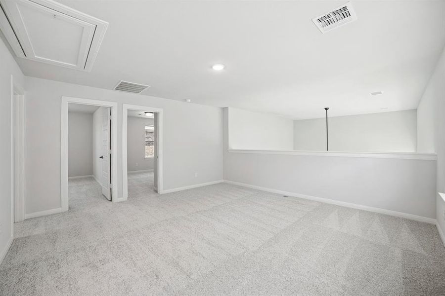 Spacious, unfurnished interior of a new home in Creekshaw – Gardens, Royse City (Image 18).