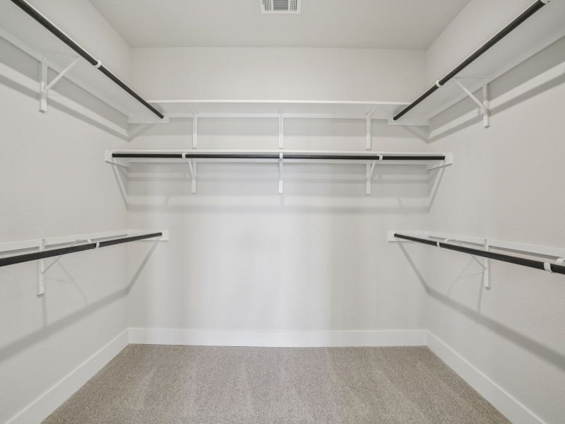 Spacious, unfurnished interior of a new home in Fox Falls, Boerne (Image 27). Spacious, unfurnished interior of a new home in Fox Falls, Boerne (Image 27).