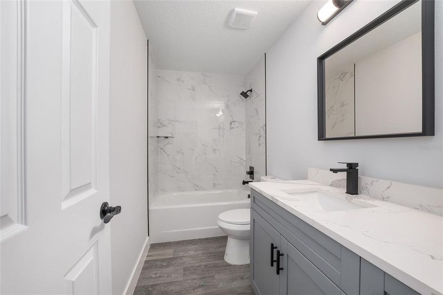 Furnished interior view inside a new home in , Dunnellon (Image 6).