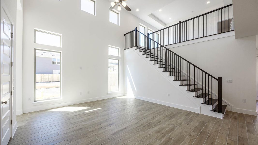 Spacious, unfurnished interior of a new home in Easton Park, Austin (Image 11).