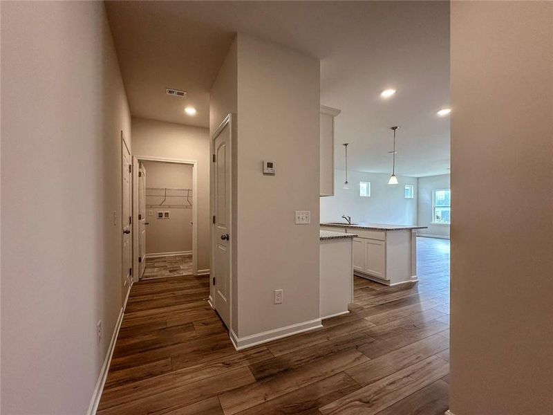 Spacious, unfurnished interior of a new home in Glen at Cave Springs, Douglasville (Image 13).