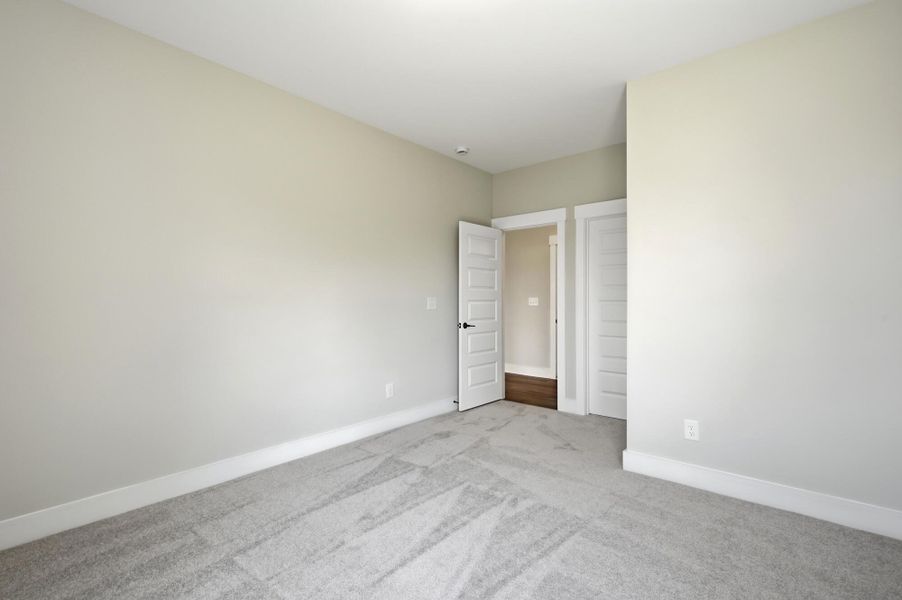 Spacious, unfurnished interior of a new home in Waterford Commons, Rock Hill (Image 33).