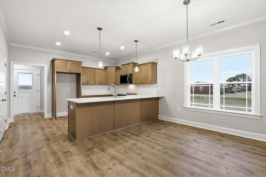 19-608 S Vance St-19