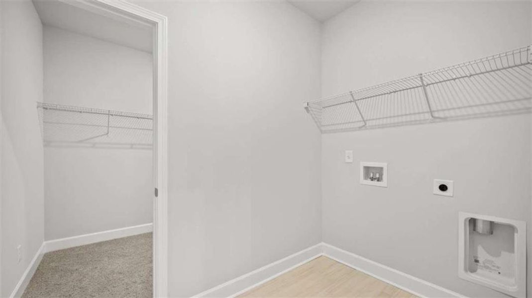 Spacious, unfurnished interior of a new home in Evergreen Crossing, Locust Grove (Image 29).
