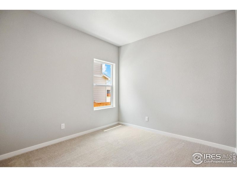 Spacious, unfurnished interior of a new home in Hidden Valley Farm, Severance (Image 16).