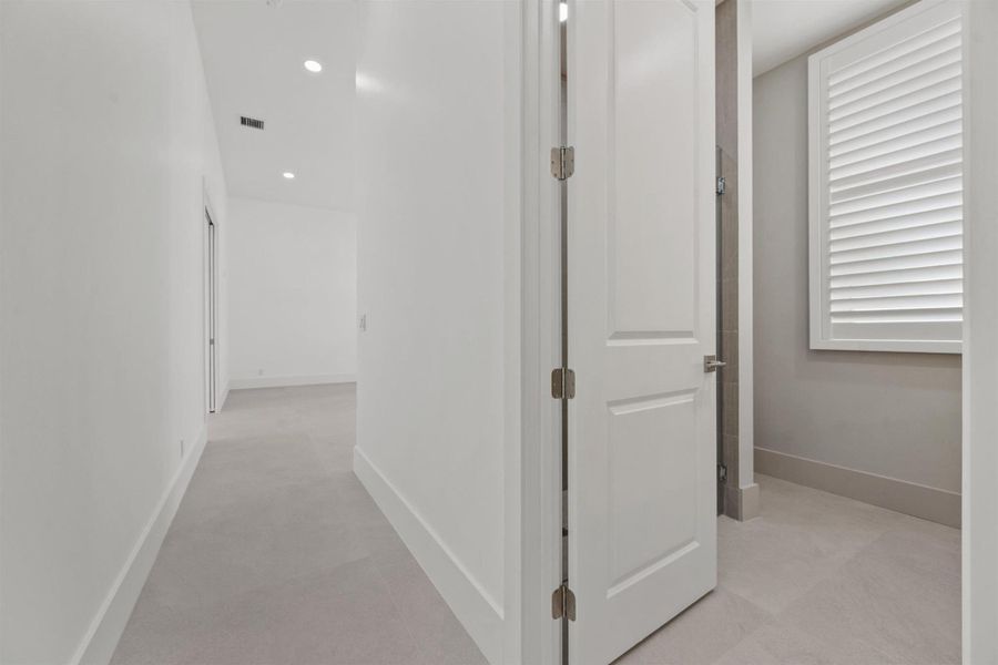 Spacious, unfurnished interior of a new home in , Wellington (Image 15). Spacious, unfurnished interior of a new home in , Wellington (Image 15).