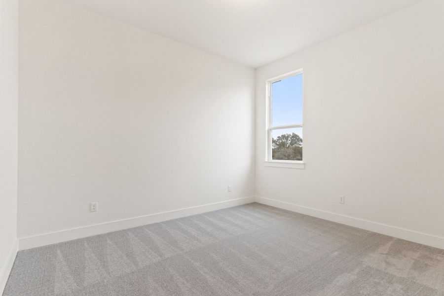 Representative unfurnished interior of a home built from the Waterville by Ashton Woods in The Trails at Carmel, Pflugerville (Image 26).