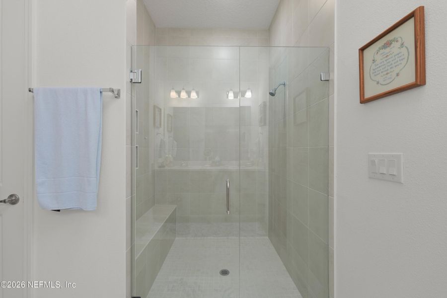 Image 33 of a home in .