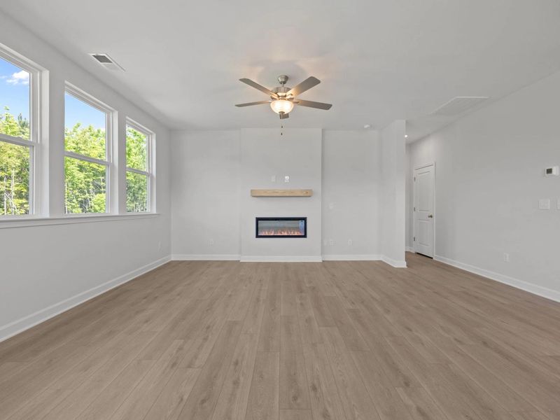 Representative unfurnished interior of a home built from the The Ashport H by Davidson Homes LLC in Heartland, Heartland (Image 17).