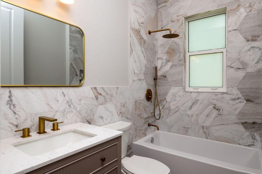 Furnished interior view inside a new home in , Port St. Lucie (Image 11).