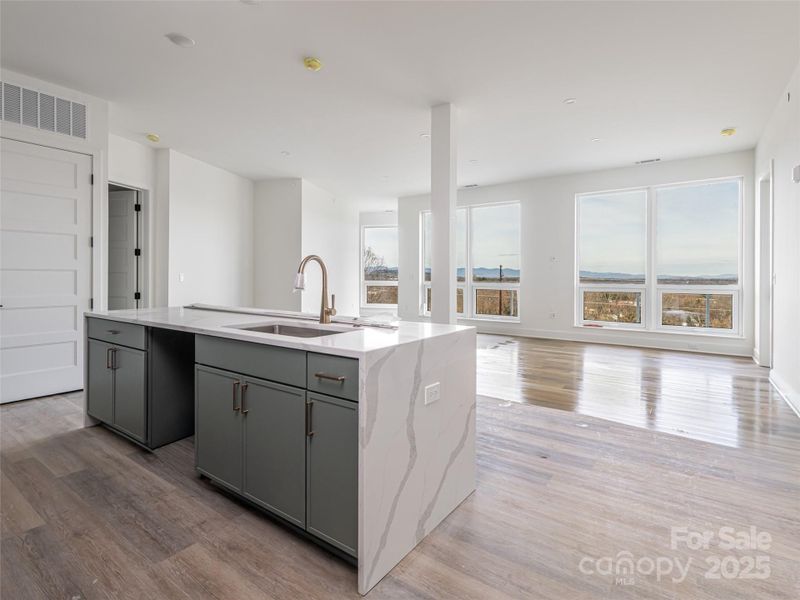 Photo Similar Photo Similar