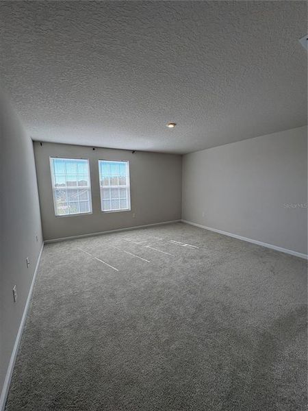 Spacious, unfurnished interior of a new home in , Haines City (Image 23).