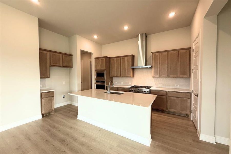 Furnished interior view inside a new home in Eagle’s Estates, Burleson (Image 12).