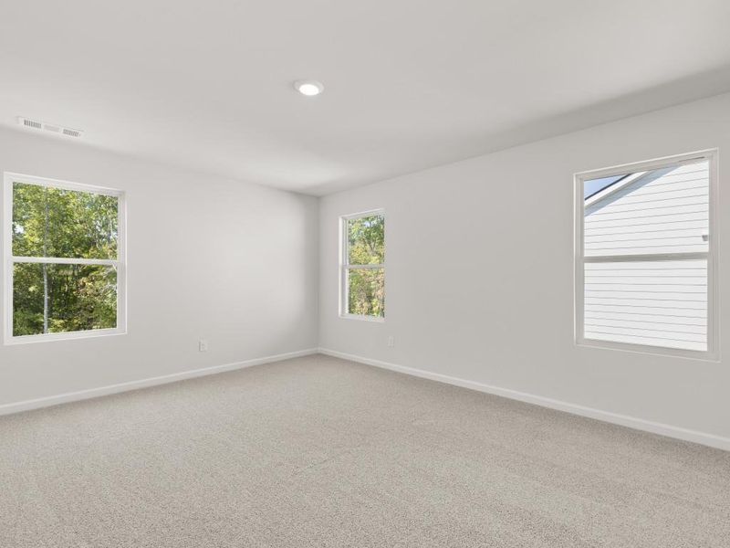 Spacious, unfurnished interior of a new home in Parkside at Carter Grove, Cartersville (Image 28).