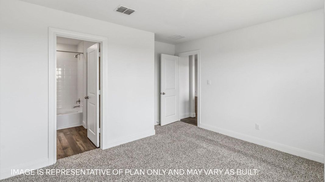 Spacious, unfurnished interior of a new home in Riverview, Georgetown (Image 18).