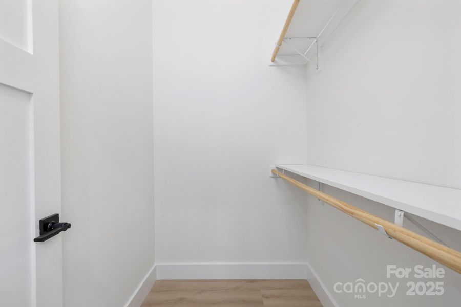 Image 32 of a home in .