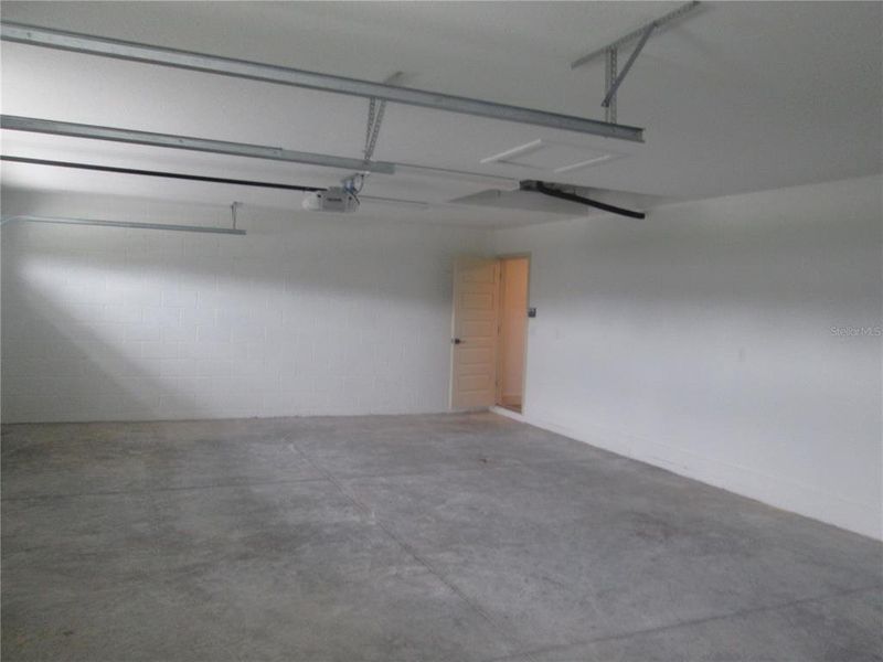 Image 70 of a home in .