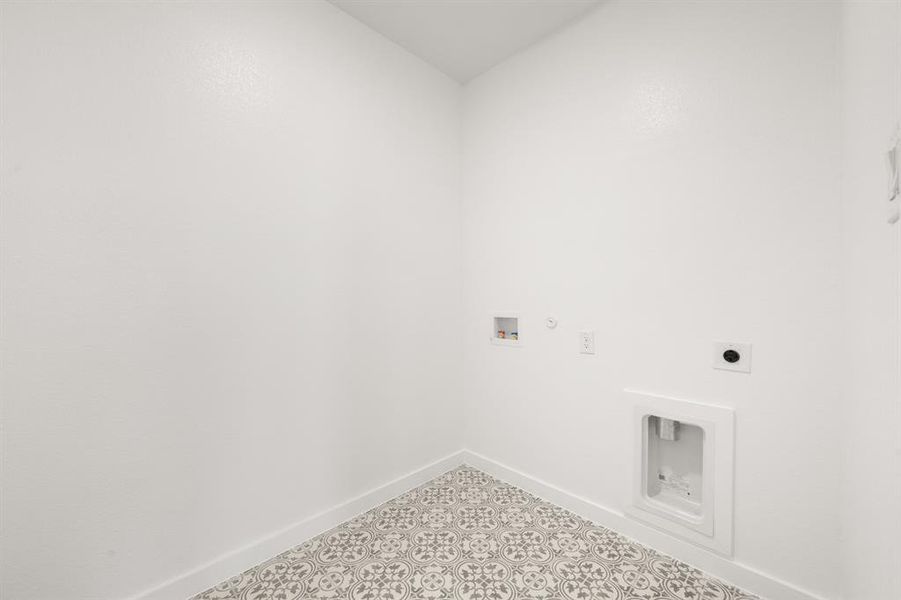 12_6937 Freight Train- Utility-1