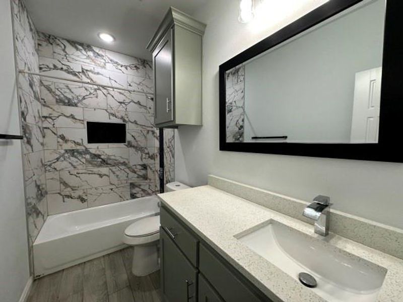 Furnished interior view inside a new home in , Fort Worth (Image 8).