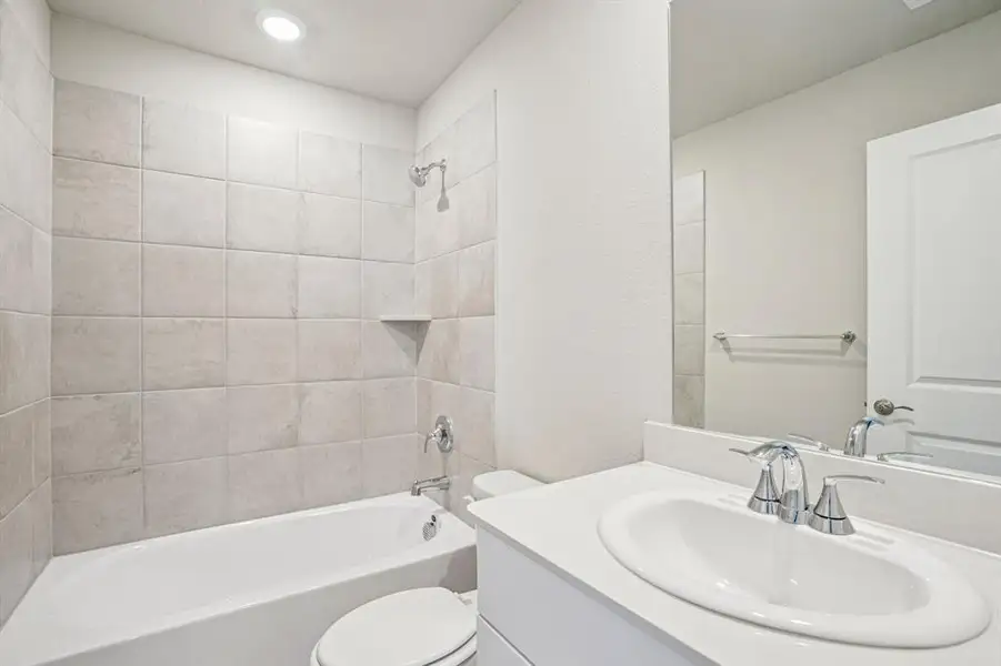 Photo is not of the actual home, but is an inspirational photo of builder’s model home and may depict options, furnishings, and/or decorator features that are not included.