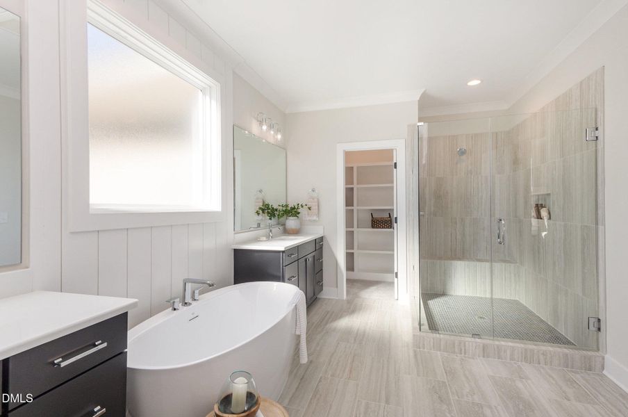 034_kv0a9075-edit_724