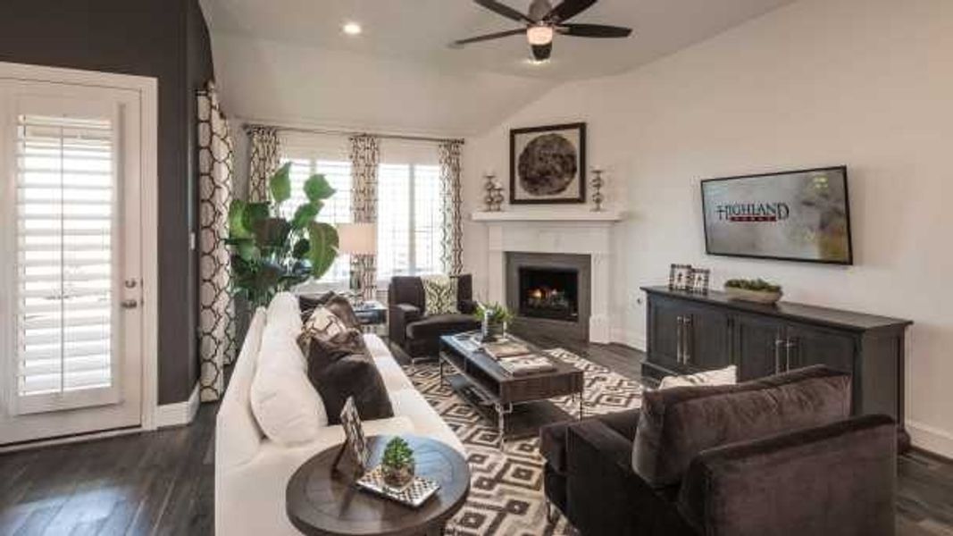 Image 8 representing the 204 Plan by Highland Homes in Sienna, Missouri City, TX.