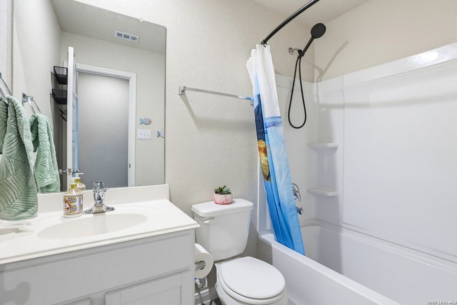 Furnished interior view inside a new home in , San Antonio (Image 17).
