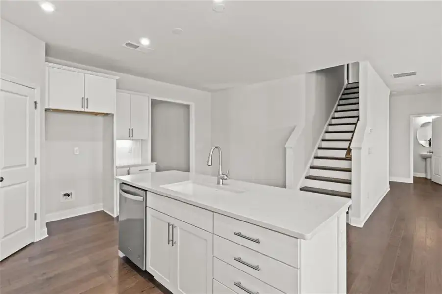 Furnished interior view inside a new home in Hawthorne Ridge, McDonough (Image 7).