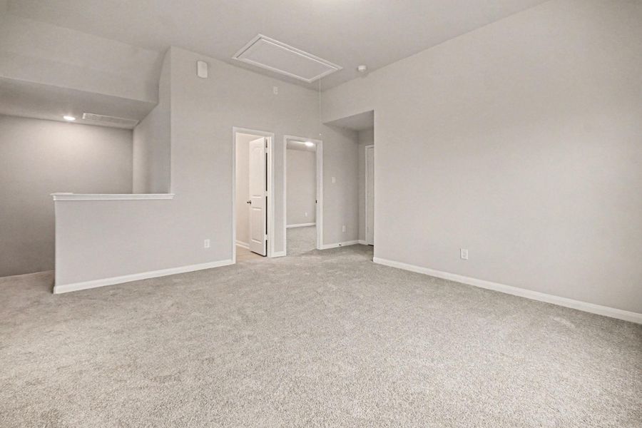 Spacious, unfurnished interior of a new home in , Bay City (Image 30). Spacious, unfurnished interior of a new home in , Bay City (Image 30).