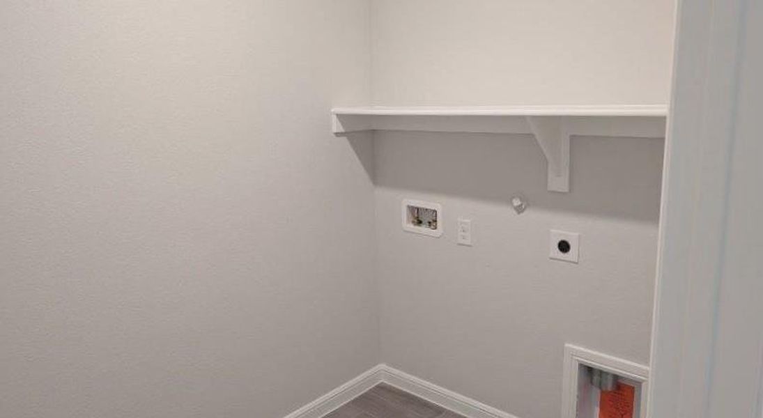 Spacious, unfurnished interior of a new home in Lankford Farms, Cleburne (Image 11). Spacious, unfurnished interior of a new home in Lankford Farms, Cleburne (Image 11).