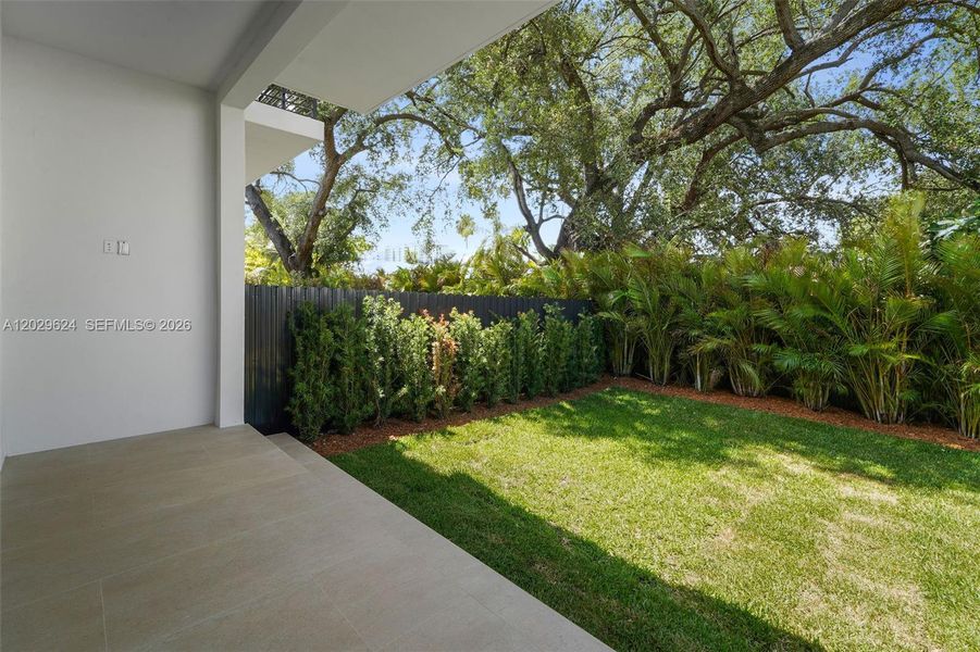 Exterior details and patio area of a home in , Miami (Image 4).