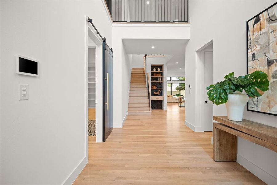 Furnished interior view inside a new home in , Dallas (Image 16). Furnished interior view inside a new home in , Dallas (Image 16).