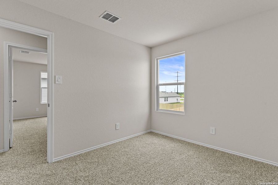 Spacious, unfurnished interior of a new home in Swenson Heights, Seguin (Image 23).