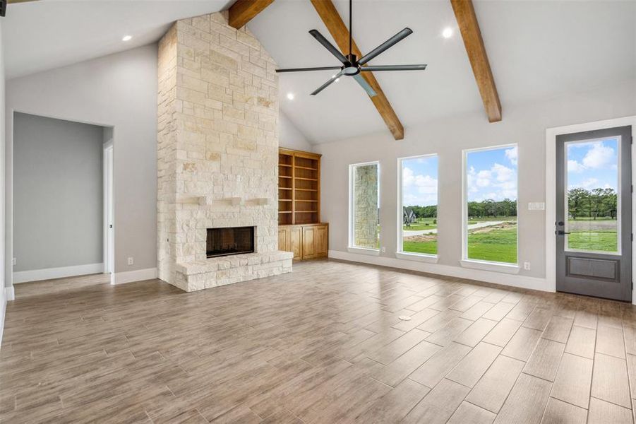 Spacious, unfurnished interior of a new home in , Weatherford (Image 21). Spacious, unfurnished interior of a new home in , Weatherford (Image 21).