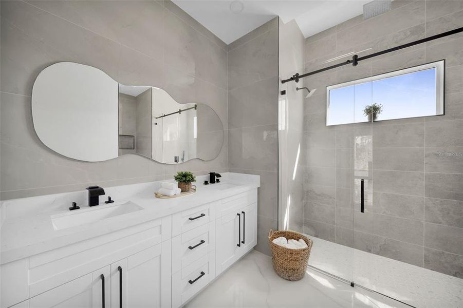 Furnished interior view inside a new home in , Punta Gorda (Image 16).