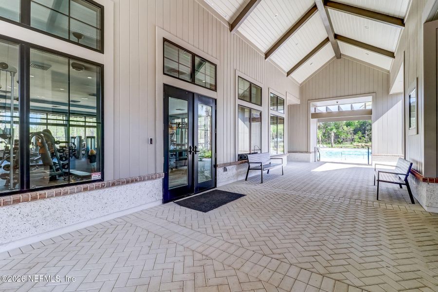 Exterior details and patio area of a home in , Yulee (Image 26).