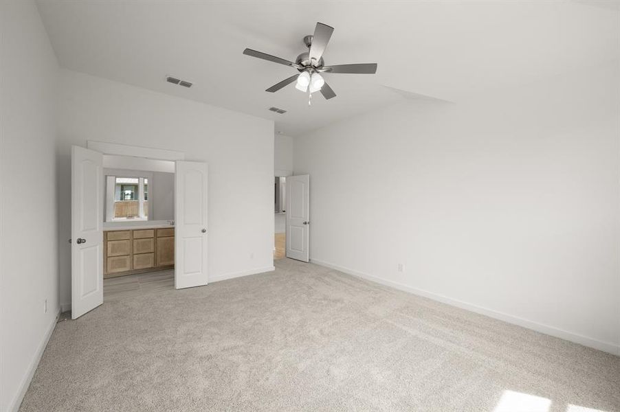 6921 Freight Train- Primary Suite-2