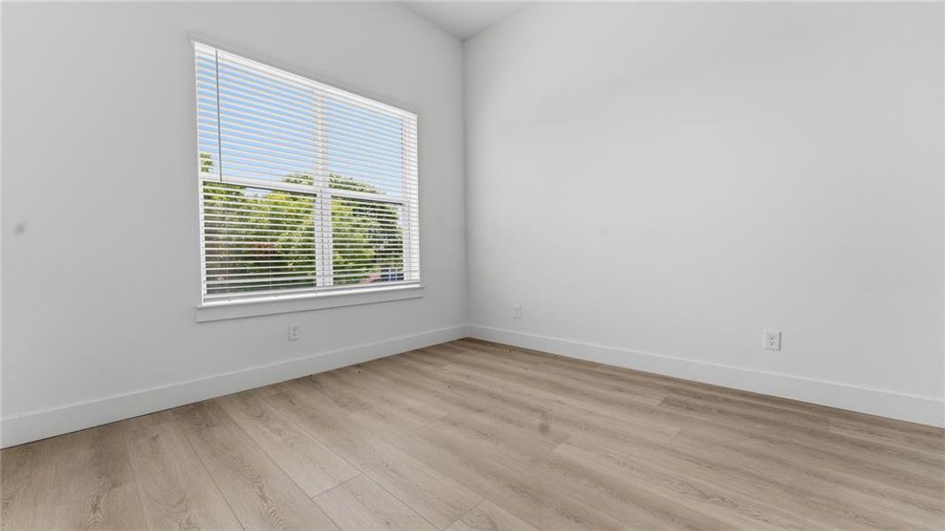 Spacious, unfurnished interior of a new home in , Dallas (Image 18). Spacious, unfurnished interior of a new home in , Dallas (Image 18).