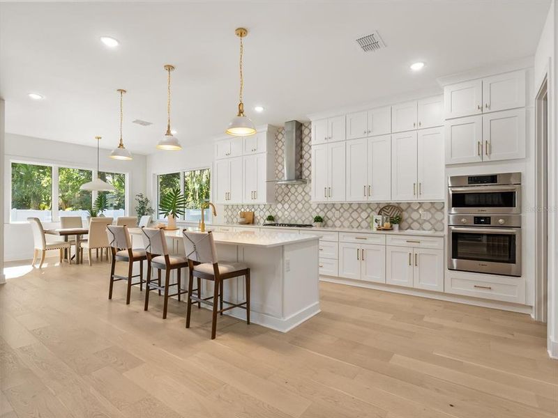 Furnished interior view inside a new home in , Orlando (Image 58).