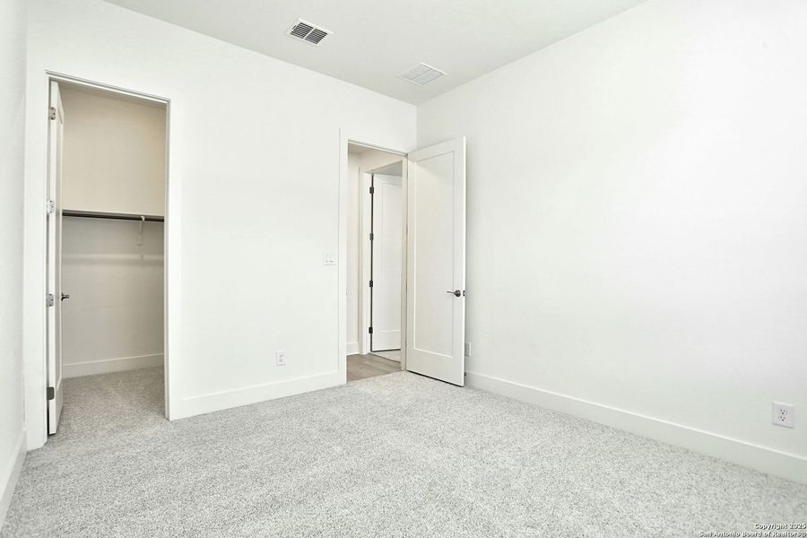 Spacious, unfurnished interior of a new home in Kinder Ranch 70's, San Antonio (Image 21). Spacious, unfurnished interior of a new home in Kinder Ranch 70's, San Antonio (Image 21).