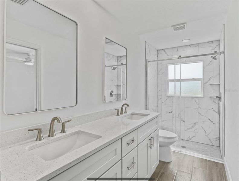 Furnished interior view inside a new home in , Ocala (Image 5).