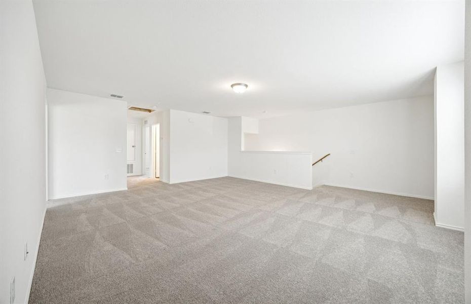 Spacious loft on second level Spacious loft on second level